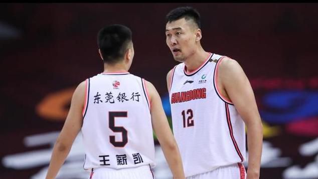 奇米成人四色眼影