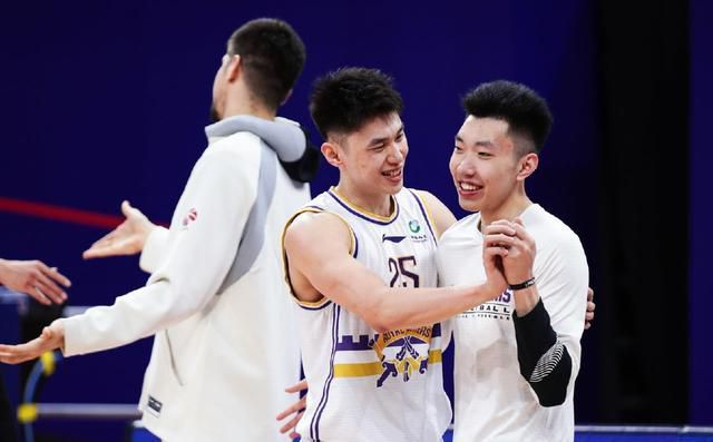 我们做一次性爱吧